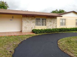 3121 SW 120th Ct, Miami, FL 33175