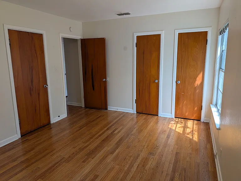 Rear bedroom