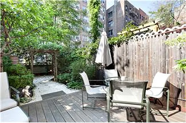 Sold by Heddings Property | media 29