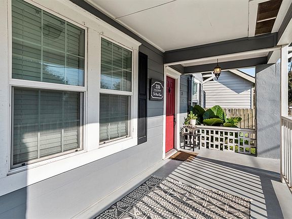3rd image of 336 Forest Hill Blvd