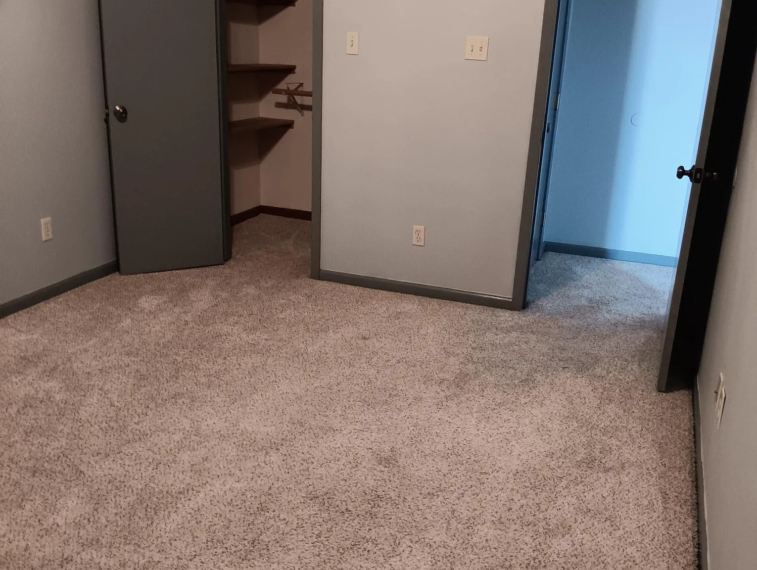 1 bed, 650 sqft, $950 — Photo 2