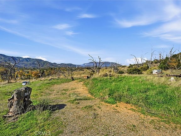 2nd image of 19576 State Highway 175