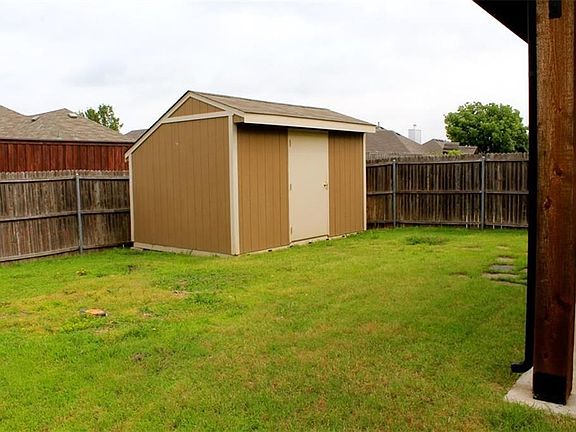 3rd image of 7301 Westway Dr