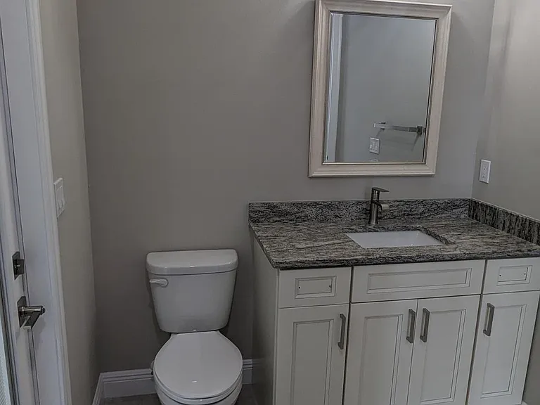 6037 NW Winfield Dr — Photo 11