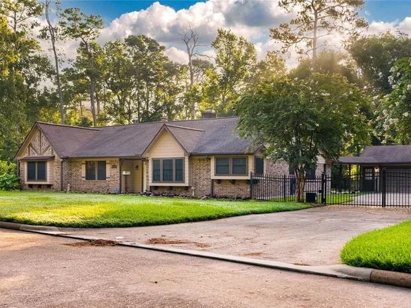 16602 E Kingscoate Dr, Crosby, TX 77532