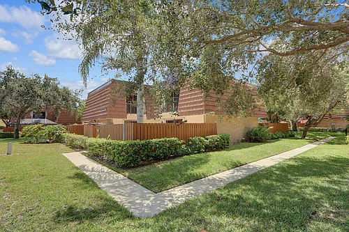 3026 30th Ct Photo 1