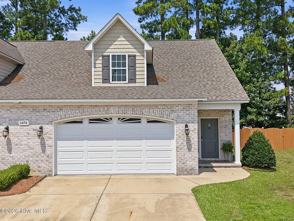 1st image of 1676 Cambria Drive #B