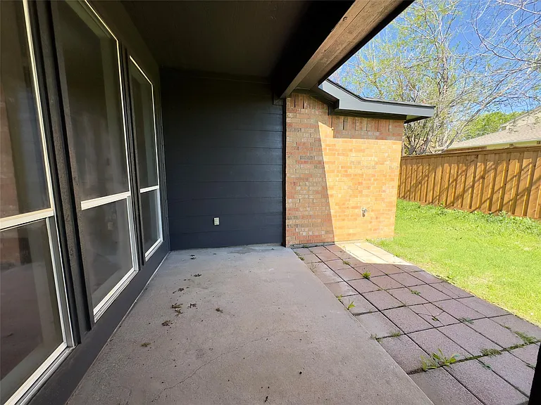 757 Eagle Dr — Photo 27