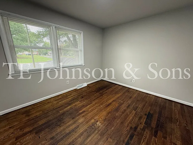 425 Cody Cir — Photo 20