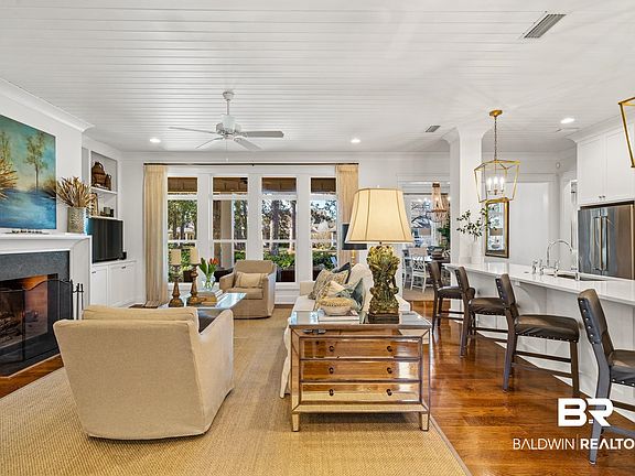 5th image of 106 Mulberry Ln