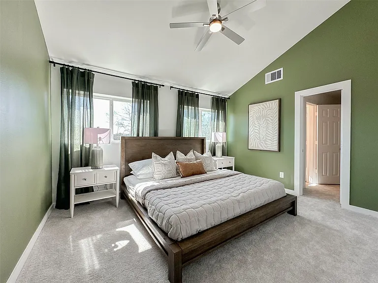 2710 Discovery Trails Ct — Photo 20