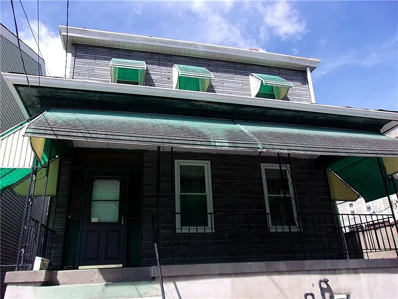 15 School St photo 1