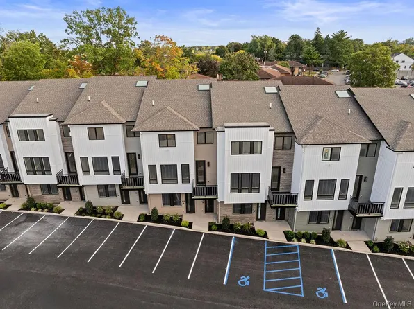 17 Union Road #103, Spring Valley, NY 10977