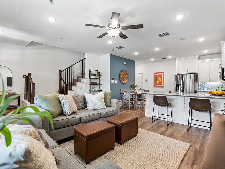 2529 Barnwood Ln — Photo 50