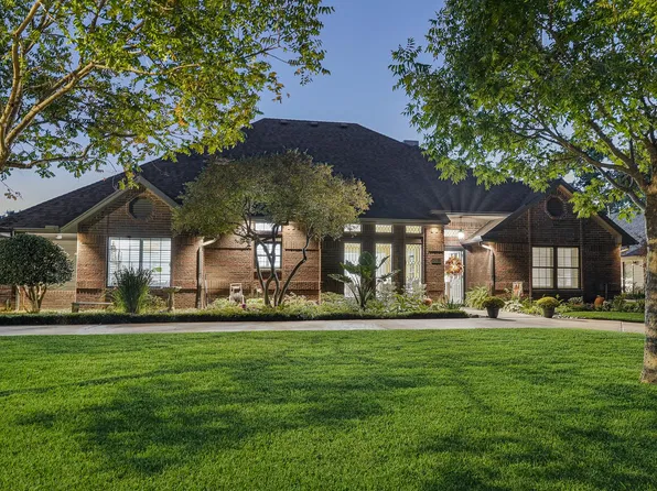 36 Timbergreen Cir, Denton, TX 76205
