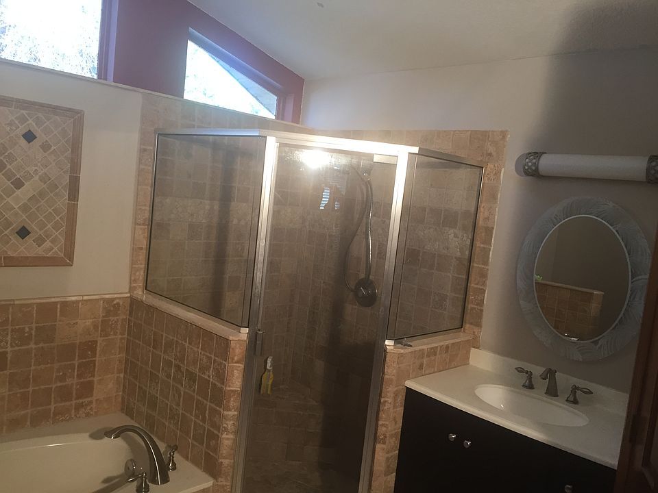 1st image of 44 Fern Crest Dr