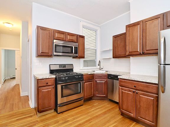 2nd image of 63 Laidlaw Ave APT 1R