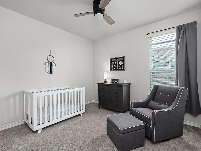 544 Lilac Shls — Photo 41