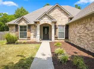 3672 Mountain View Dr, Fayetteville, AR 72704