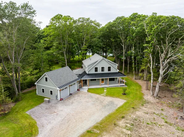27 Driftwood Tide Lane, Harpswell, ME 04079