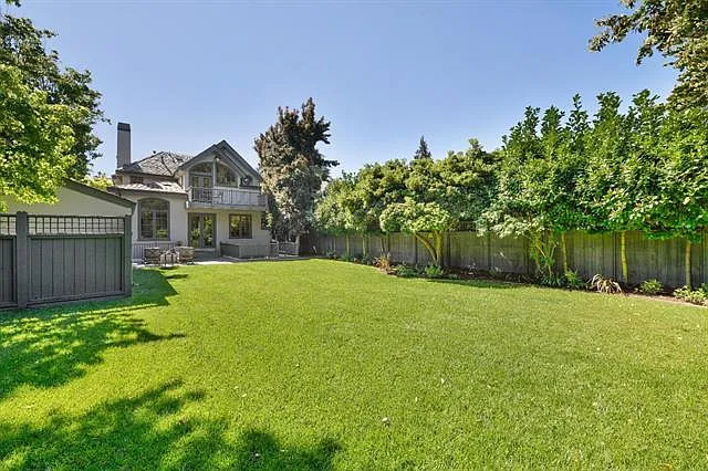 333 Santa Rita Ave — Photo 40