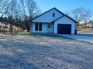 271 Chicken Creek Rd, Pulaski, TN 38478