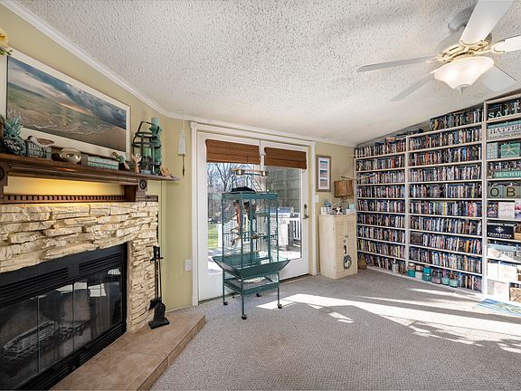 5th image of 355 N Fork Dr