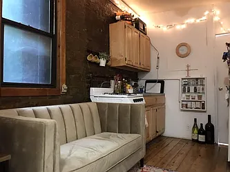 Rented by Bond New York