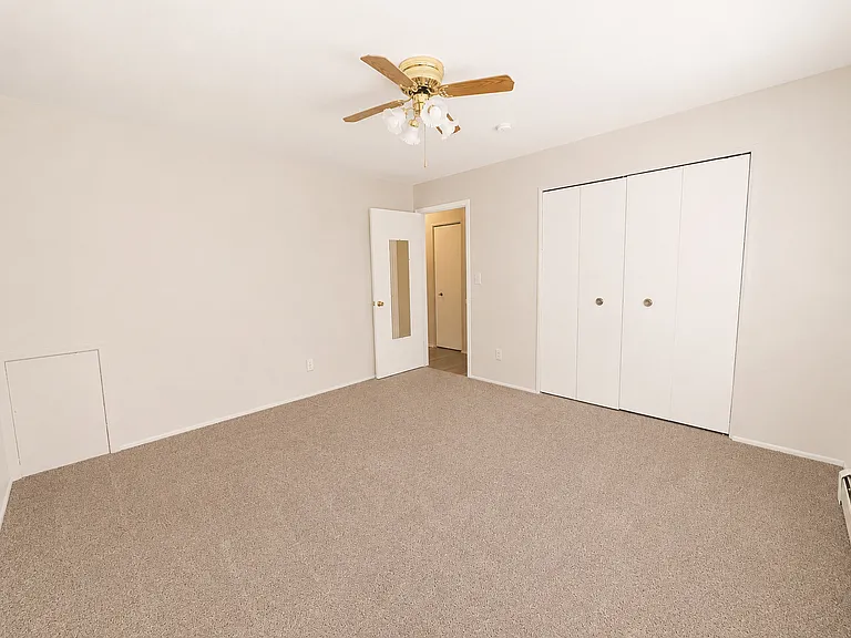 1880 Axtell Rd #2 — Photo 15
