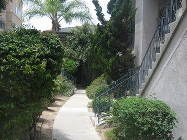 4530 54th St, San Diego, CA 92115