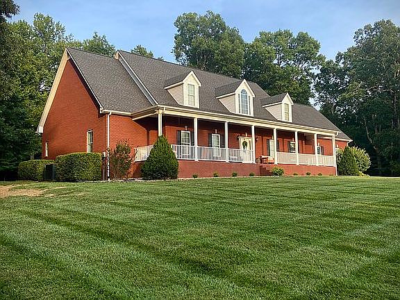 3rd image of 3506 Gamaliel Rd