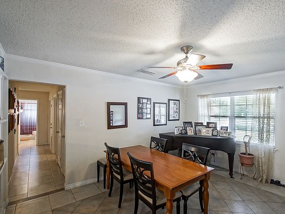 5th image of 1344 Westlawn Dr