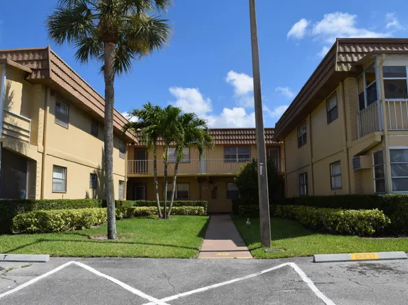 71 Saxony #B, Delray Beach, FL 33446