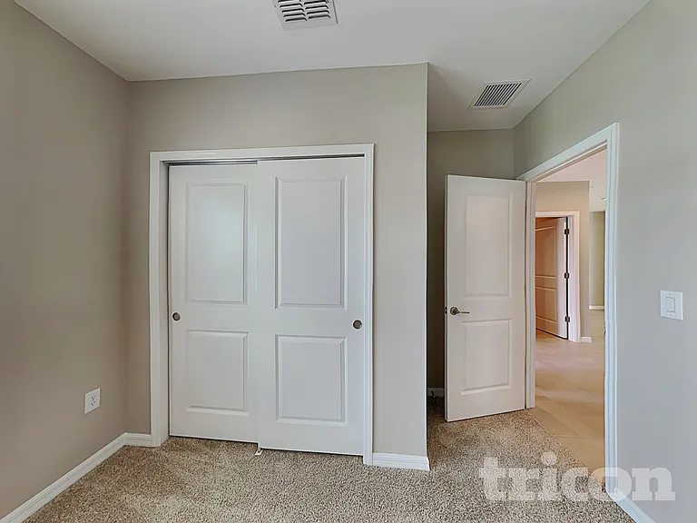 244 Garnet Ave — Photo 11