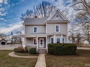 411 Center St, Farmington, MO 63640