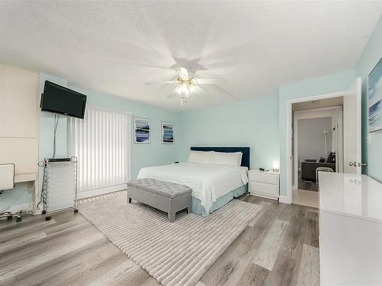 450 S Gulfview Blvd #1204 — Photo 9