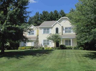 63 Sara Jen Dr, Queensbury, NY 12804