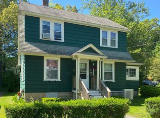 11 Seminole Dr, Worcester, MA 01603