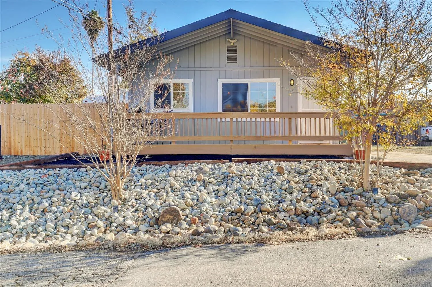 4515 Ivy Ln photo 1