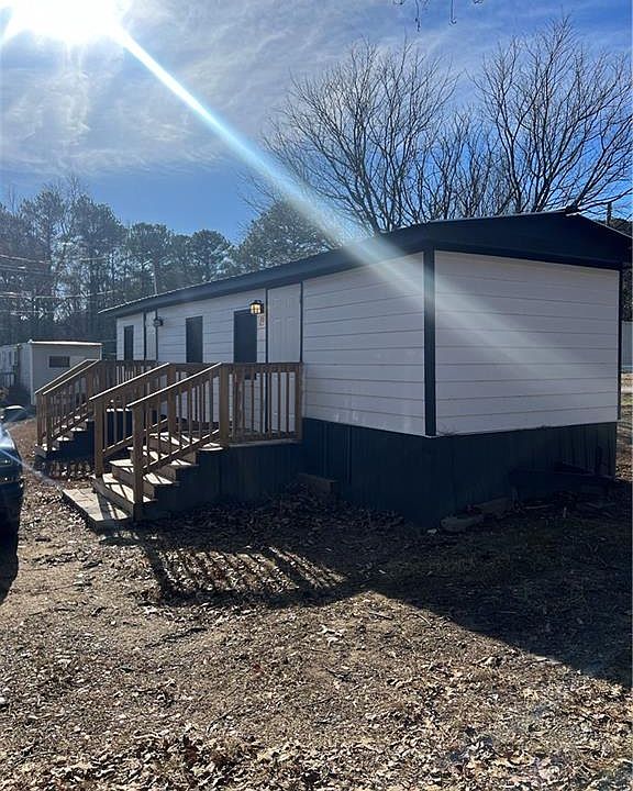 1st image of 330 Georgianna St