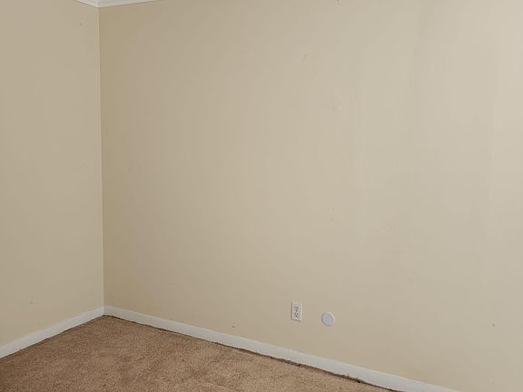 5th image of 8556 Westchester Dr