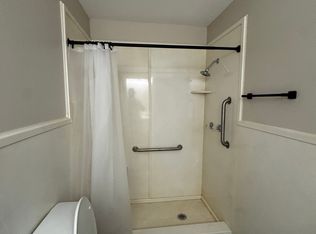 260 River Rd, Grenada, MS 38901