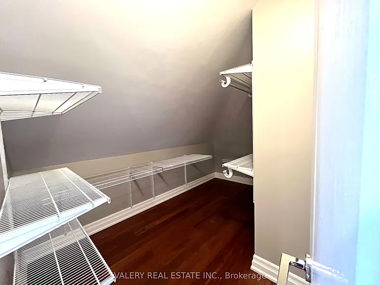 32 Belvedere Dr — Photo 28