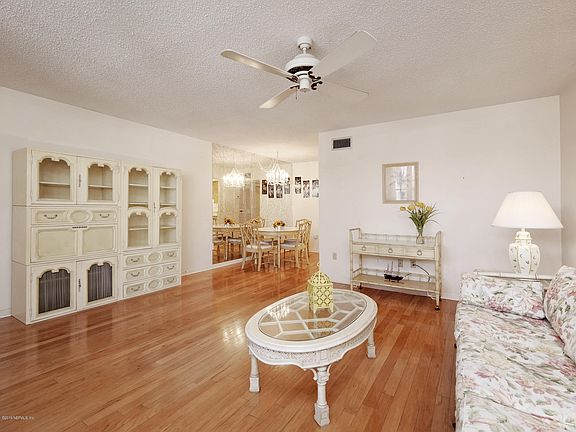 5th image of 1820 SEVILLA Boulevard W #308