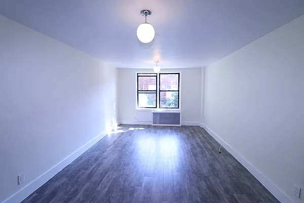 Rented by Oxford Property Group | media 11