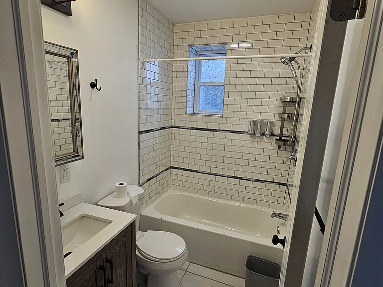 617 E Locust Ave #3 — Photo 3