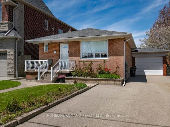 24 Katherine Rd, Toronto, ON M3K 1H9