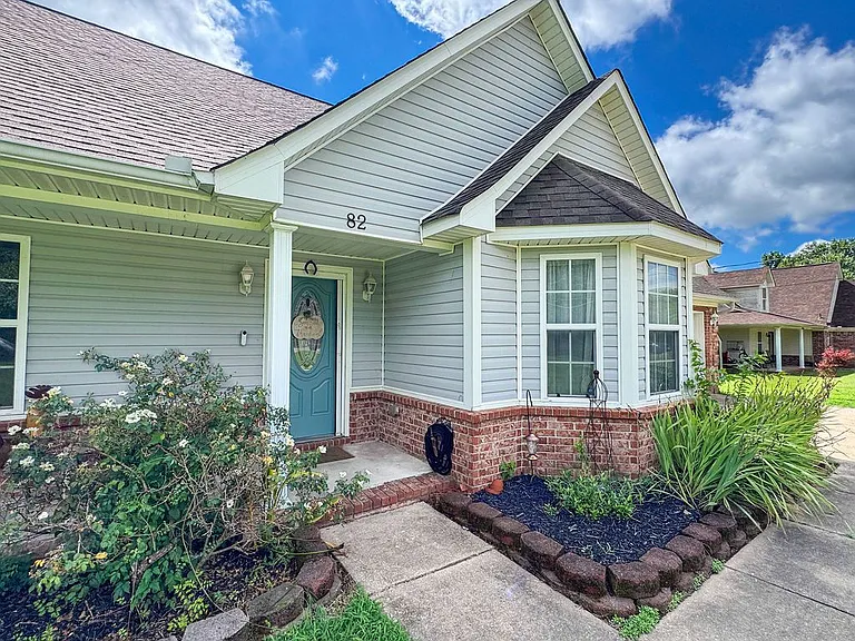 82 Wilkinsville Rd — Photo 2