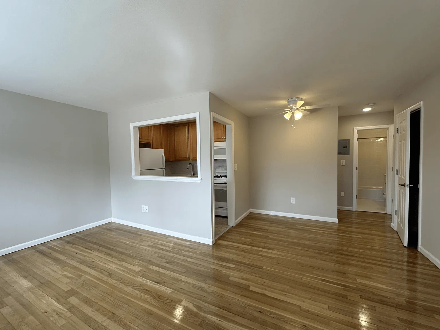 Arla Apartments — Photo 4