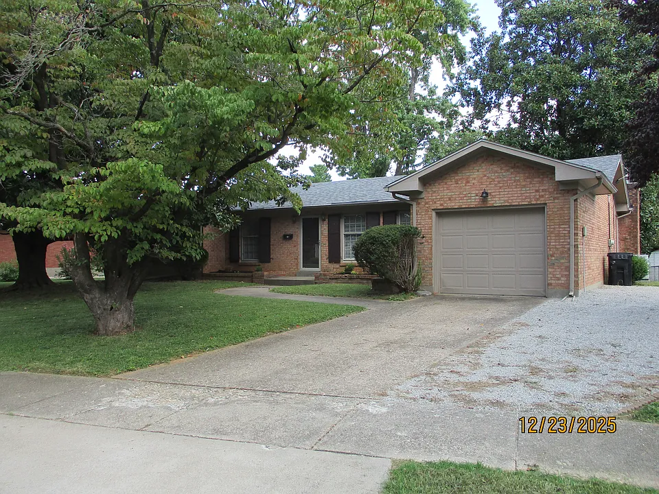 4014 Blossomwood Dr